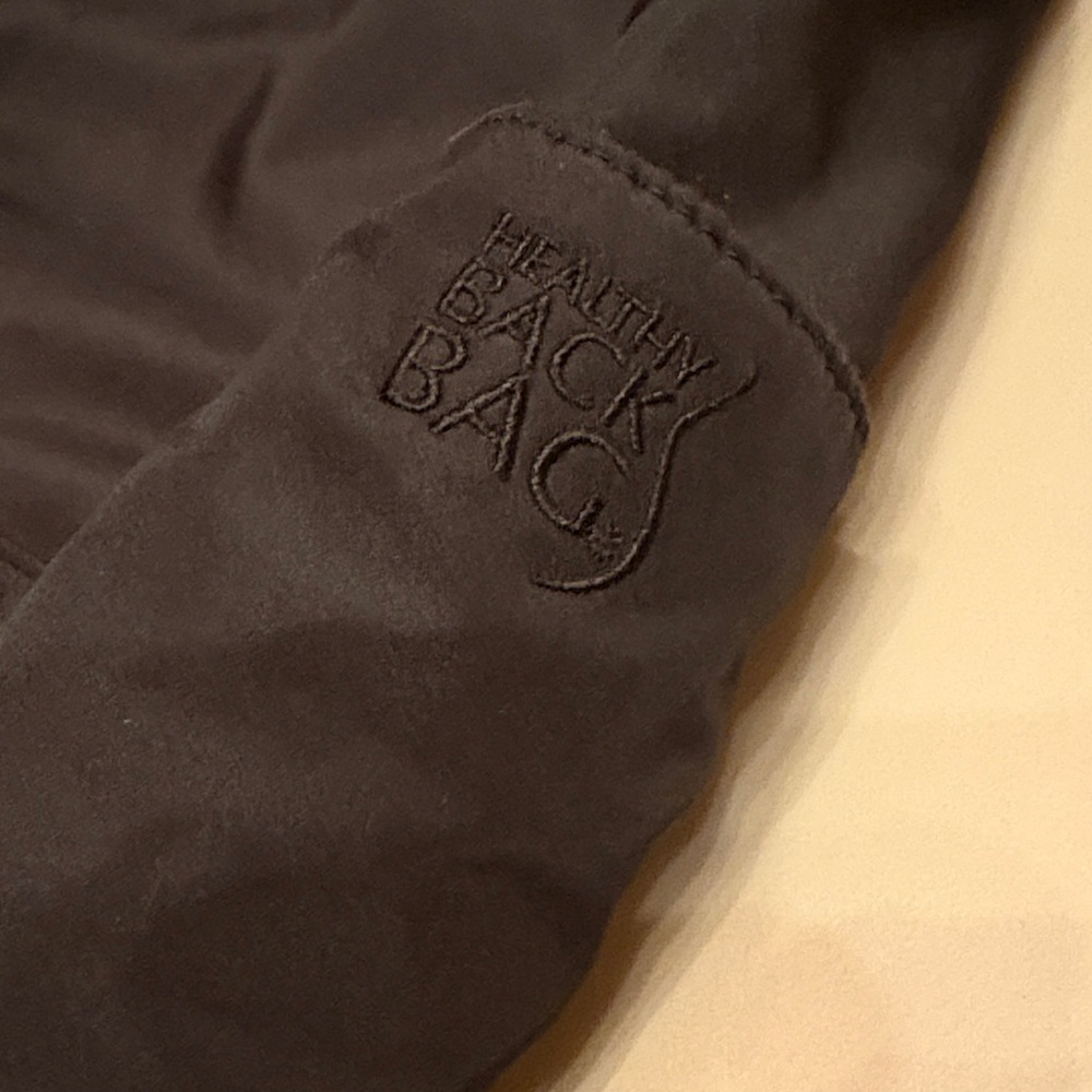 Sleek Black Shoulder Bag - Picture 4 of 9